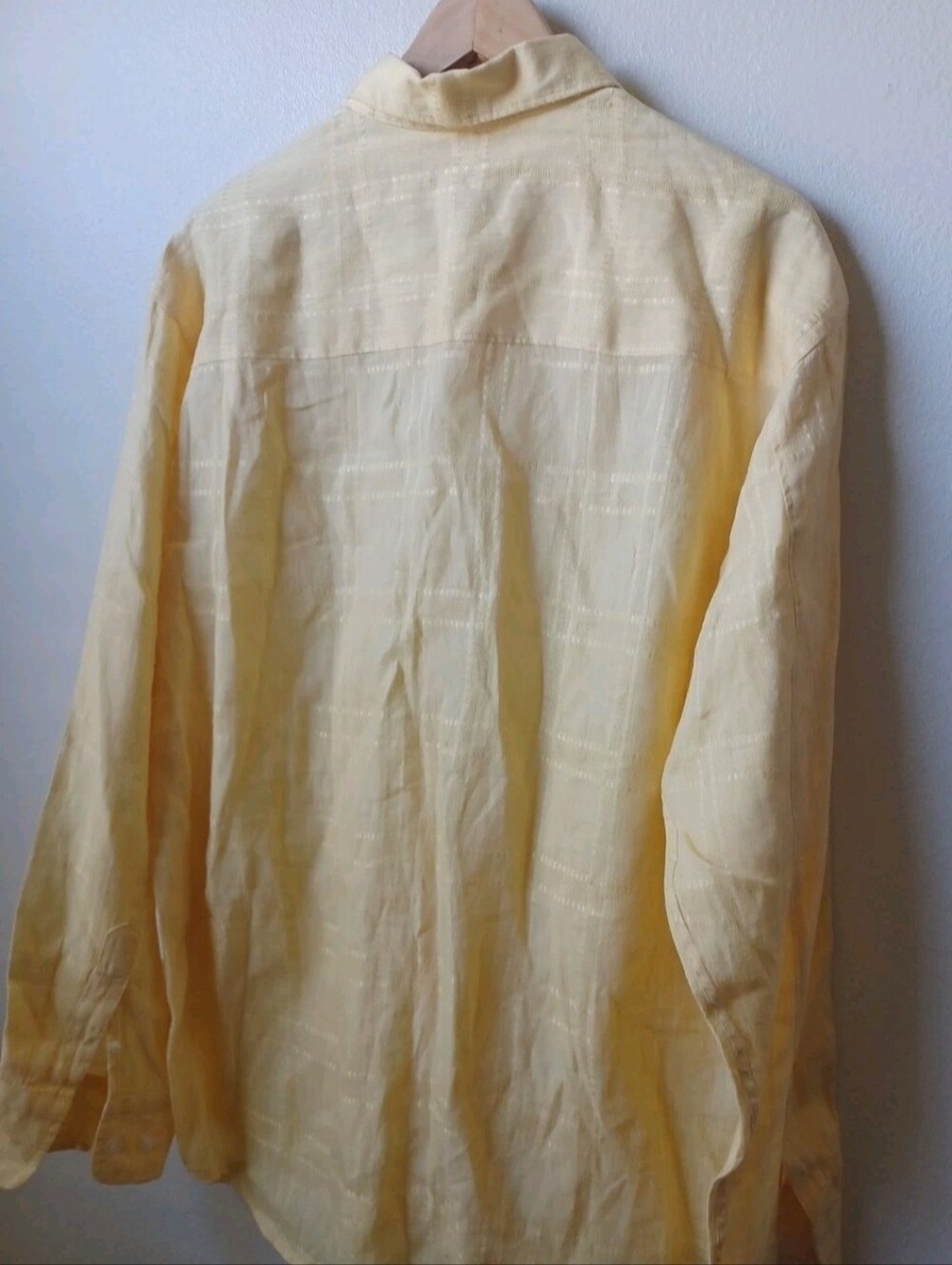 Tommy Bahama 100% Textured Linen Canary Yellow Button Down LS Shirt Large NWOT - Picture 2 of 8